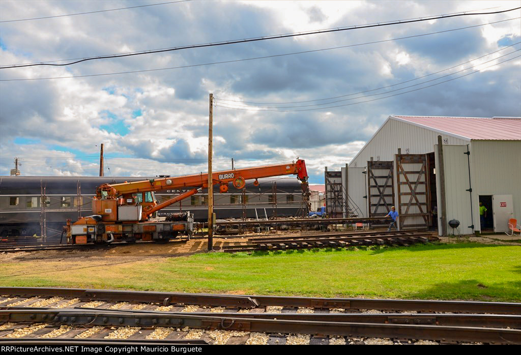 Amtrak Burro Crane Model 50 laying track